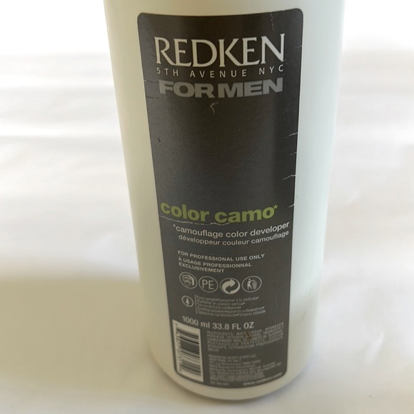 Redken! Color Camo 10 min camouflage color developer! - Picture 2 of 6
